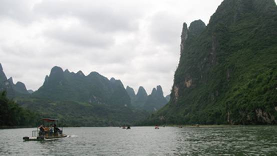 Bamboo Raft Cruise from Xingping to Yangdi