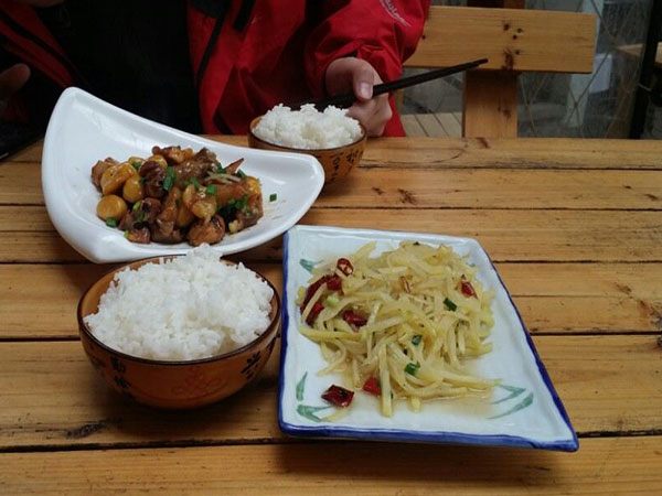 Best Vegetarian Restaurants in Hangzhou