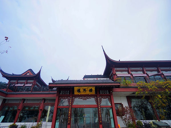 Most Famous Traditional Restaurants in Hangzhou