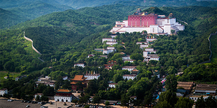 Putuozongcheng Temple