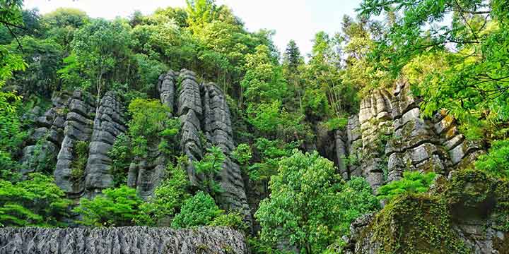Enshi Suobuya Stone Forest