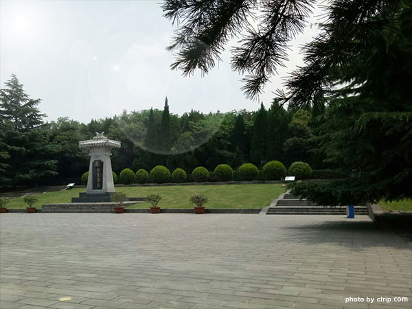 Mausoleum of Emperor Qin Shi Huang