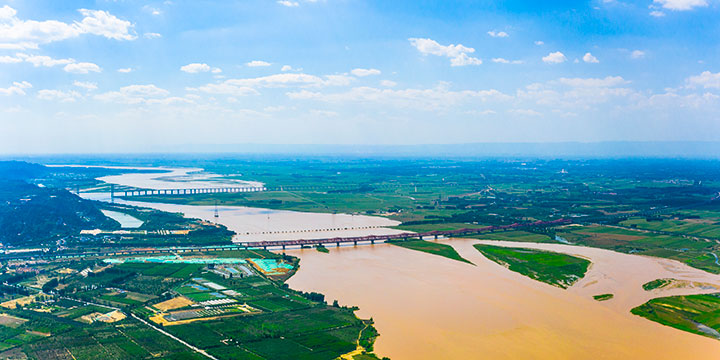 yellow river-Yangtze River VS Yellow River